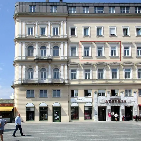 Suite Marie Antoinette Gmunden Exterior foto